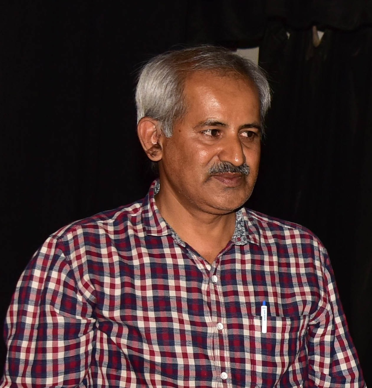 ಅಭಿನವ ರವಿಕುಮಾರ್