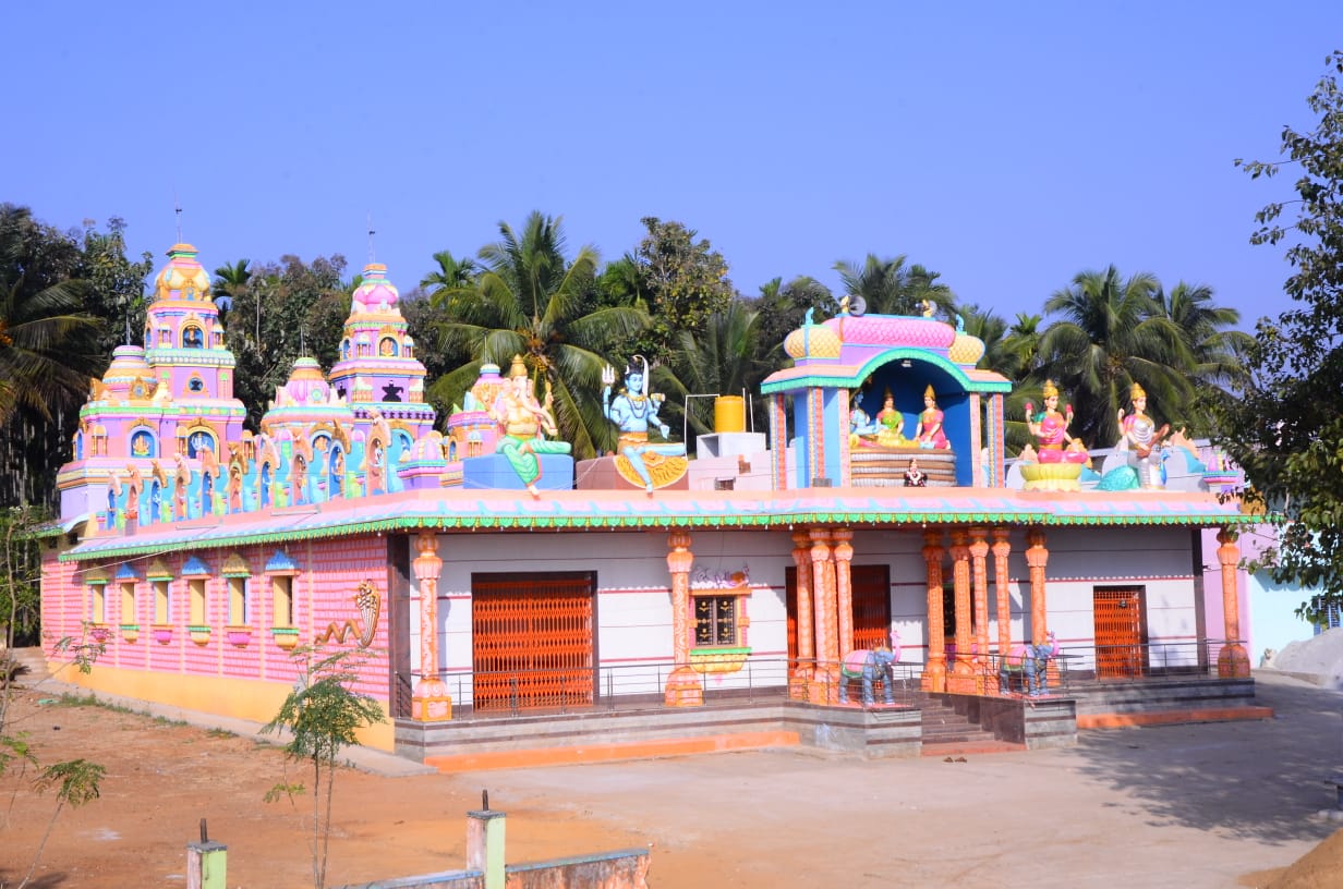 ಬಸವಾಪಟ್ಟಣ ಸಮೀಪದ ಹರನಹಳ್ಳಿ ಕೆಂಗಾಪುರದಲ್ಲಿರುವ ರಾಮಲಿಂಗೇಶ್ವರ ಮಠ