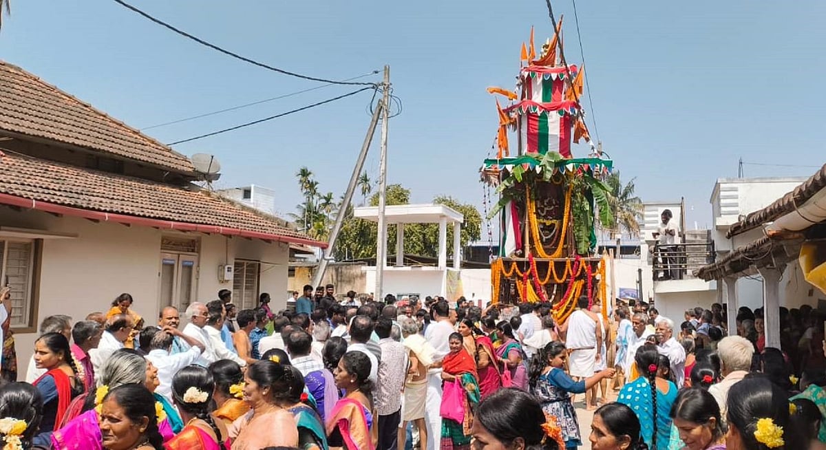 ಅರಕಲಗೂಡು: ಅಮೃತೇಶ್ವರಸ್ವಾಮಿ ರಥೋತ್ಸವ ಸಂಭ್ರಮ