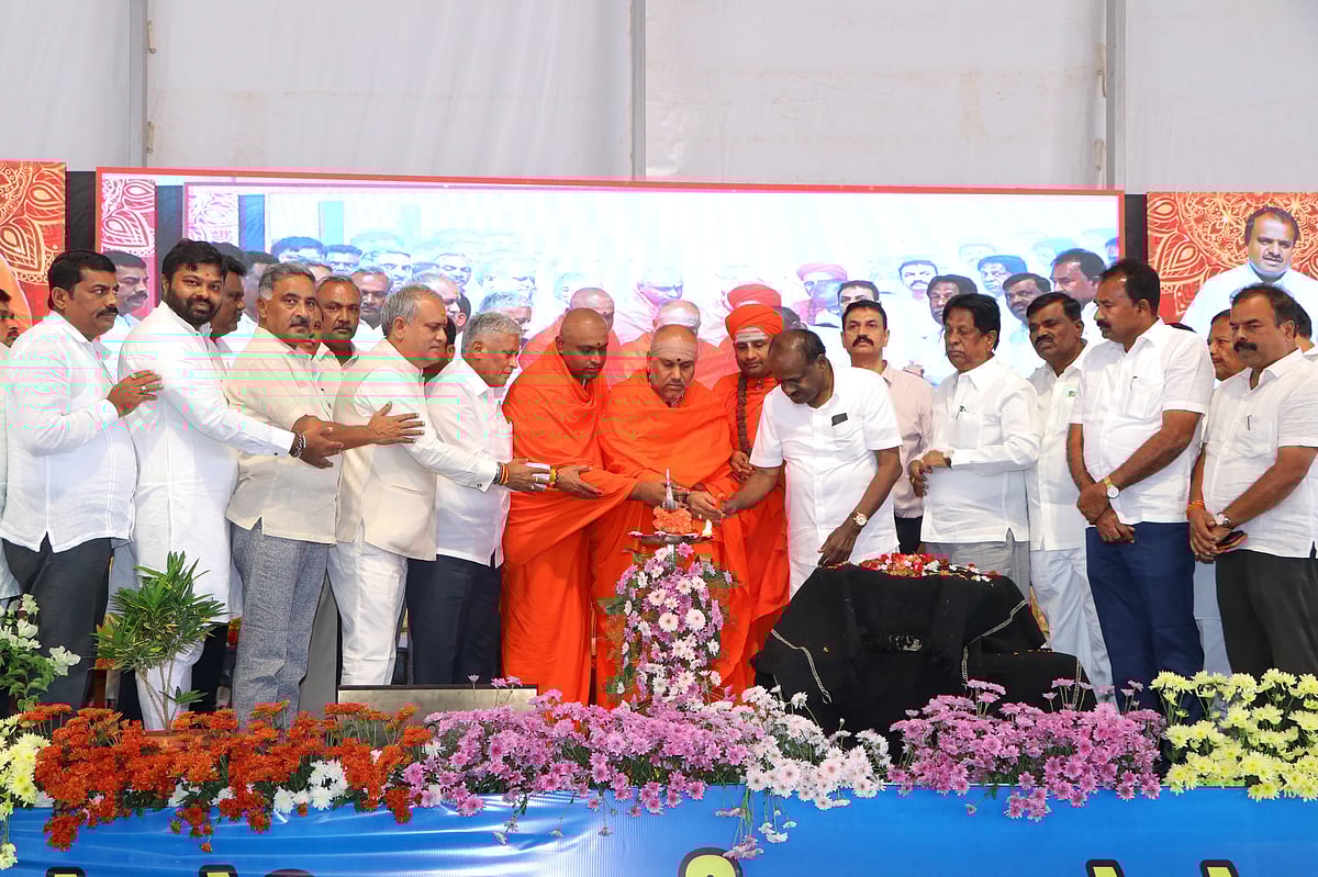 ರಾಜ್ಯದ ಜನತೆಯ ತೆರಿಗೆ ಹಣ ಜಾಹೀರಾತಿಗೆ ಖರ್ಚು: ಎಚ್.ಡಿ.ಕುಮಾರಸ್ವಾಮಿ