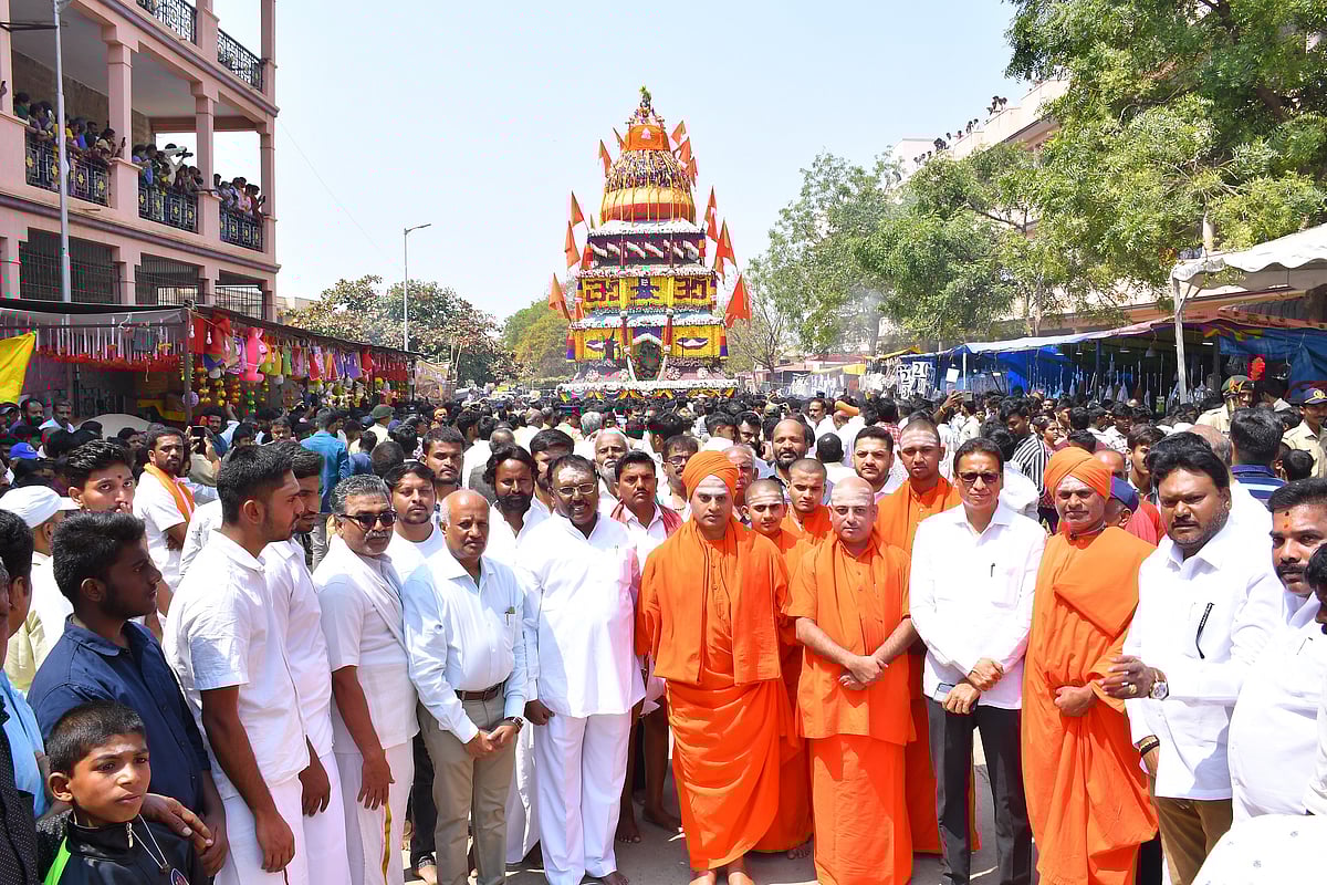 ತುಮಕೂರು | ಸಿದ್ಧಗಂಗೆಯಲ್ಲಿ ರಥೋತ್ಸವ ಸಂಭ್ರಮ