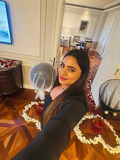 ಕನ್ನಡದ​ ಬಿಗ್​ಬಾಸ್ ಶೋ ​ಸೀಸನ್​ 7 ಹಾಗೂ 9ಕ್ಕೆ ಎಂಟ್ರಿ ಕೊಟ್ಟಿದ್ದರು. ಇದಾದ ಬಳಿಕ ದೀಪಿಕಾ ದಾಸ್ 2024ರ ಮಾರ್ಚ್ 1ರಂದು ಗೋವಾದಲ್ಲಿ ಕುಟುಂಬಸ್ಥರ ಸಮ್ಮುಖದಲ್ಲಿ ಮದುವೆಯಾದರು.