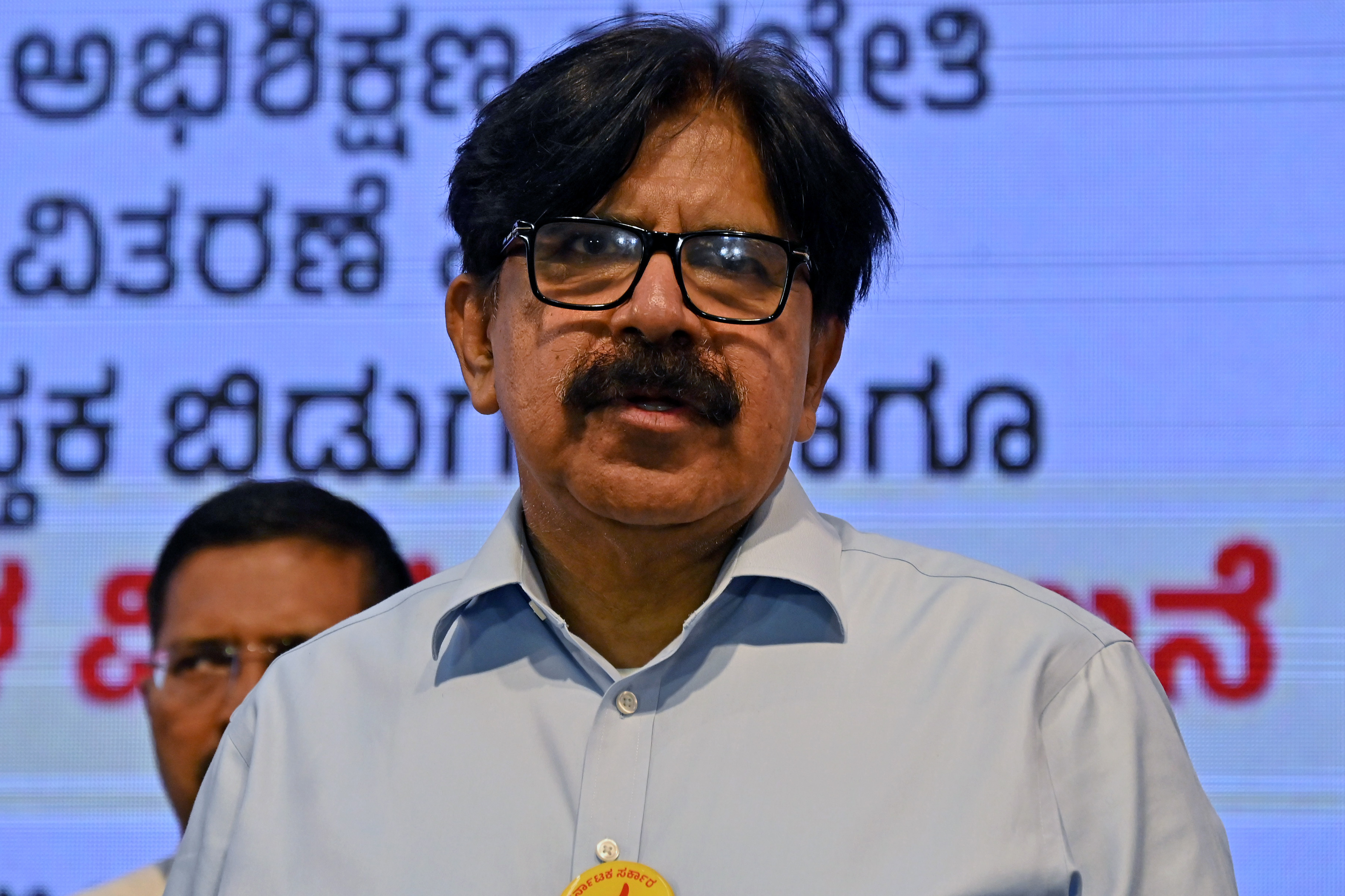 ಎಲ್‌.ಕೆ.ಅತೀಕ್