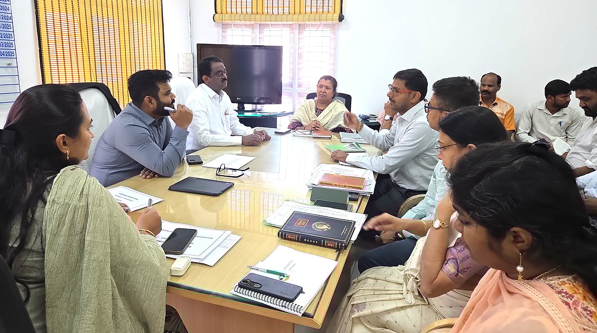 ಕಾಮಗಾರಿಗಳಿಗೆ ವೇಗ ನೀಡಬೇಕು: ಶಾಸಕ ಎಸ್‌. ಮುನಿರಾಜು ತಾಕೀತು