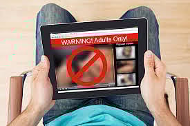 ನಟಿಯ ಖಾಸಗಿ ವಿಡಿಯೊ ಚಿತ್ರೀಕರಣ:ಅಪರಿಚಿತ ವ್ಯಕ್ತಿಯಿಂದ ಹಣಕ್ಕಾಗಿ ಬ್ಲ್ಯಾಕ್ ಮೇಲ್