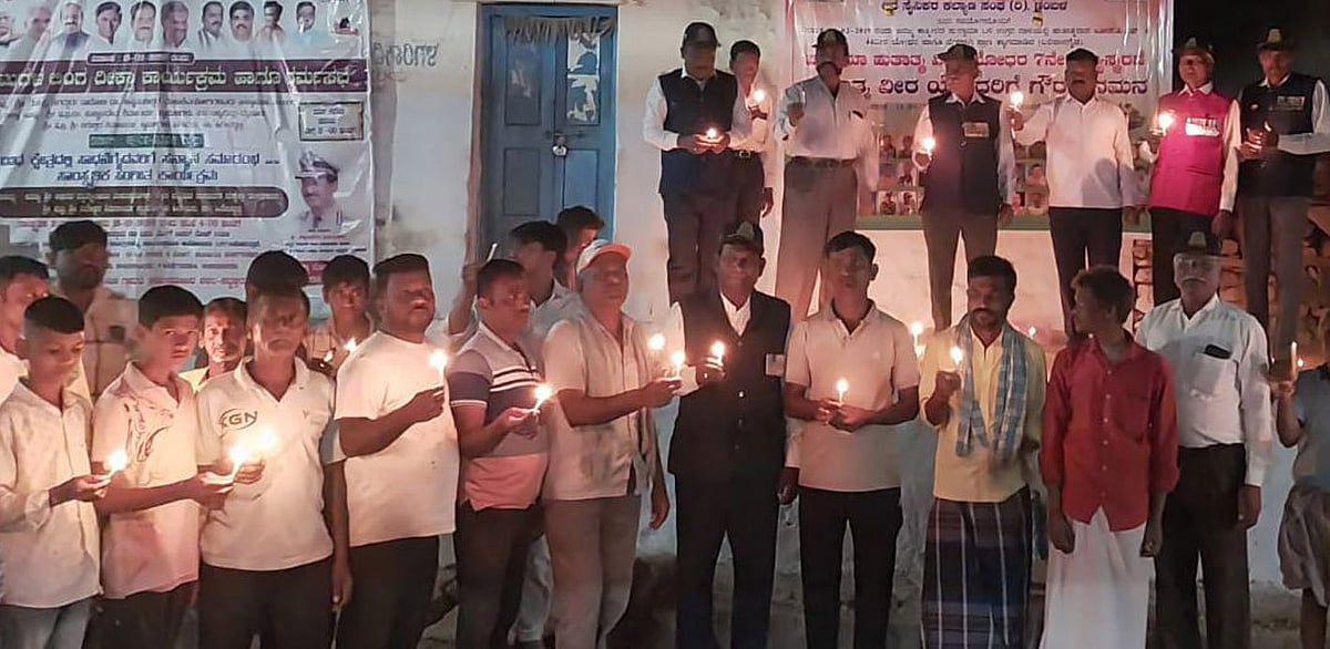 ಸೈನಿಕರ ತ್ಯಾಗ, ಬಲಿದಾನ ಅಮರ: ವಾಸಪ್ಪ ಕಾಶಭೋವಿ 