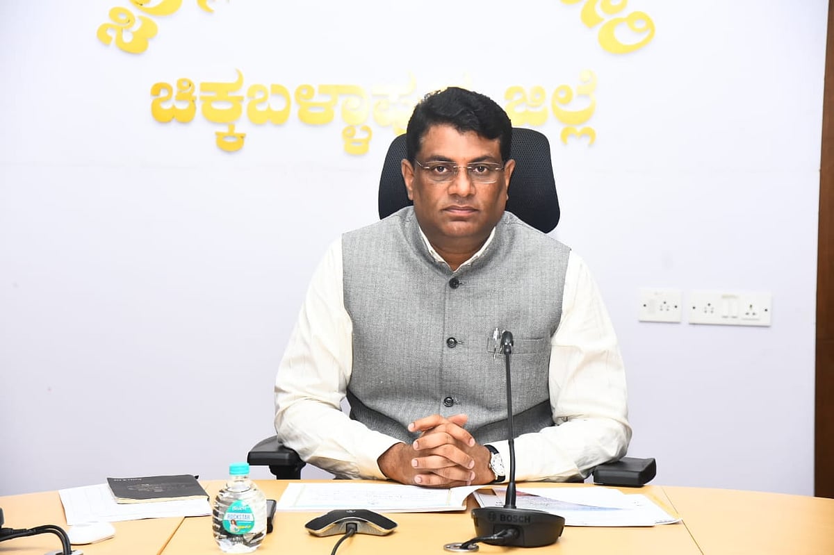 ಚಿಕ್ಕಬಳ್ಳಾಪುರ| 320 ಅಂಗನವಾಡಿಗೆ ತಿಂಗಳೊಳಗೆ ನಿವೇಶನ ಗುರುತಿಸಿ: DC ಸೂಚನೆ