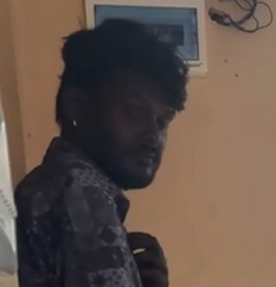 ವಿಜಯಪುರ| ಕಳ್ಳತನಕ್ಕೆ ಬಂದವನು ಮನೆಯಲ್ಲಿಯೇ ಲಾಕ್:  ಪೊಲೀಸರಿಗೆ ಮಾಹಿತಿ ನೀಡಿದ ಜನ