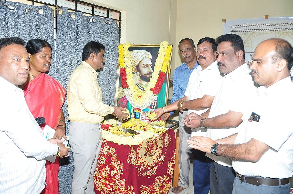 ಸಾಂಸ್ಕೃತಿಕ ವೈಭವ ಹೆಚ್ಚಿಸಿದ ಶಿವಾಜಿ:  ಜಿಲ್ಲಾಧಿಕಾರಿ ಬಿ.ಸಿ.ಶಿವಾನಂದ ಮೂರ್ತಿ