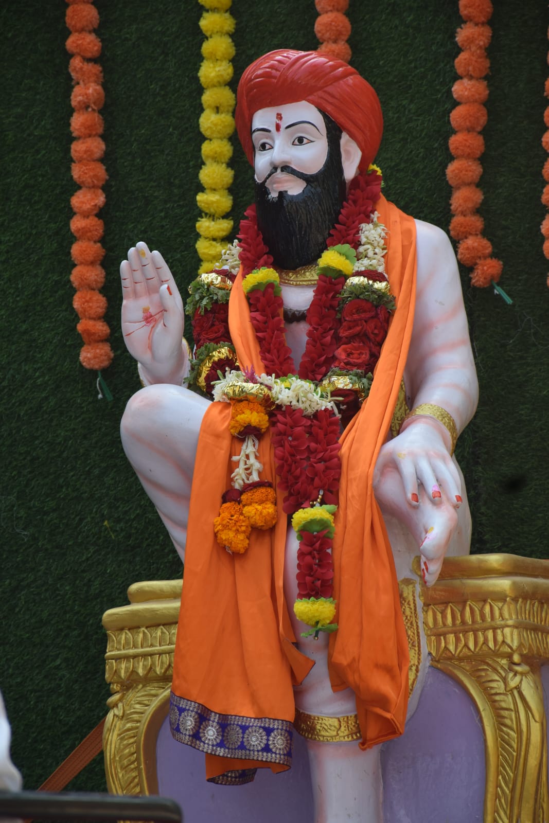 ಸಂತ ಸೇವಾಲಾಲ್‌ ಮೂರ್ತಿ