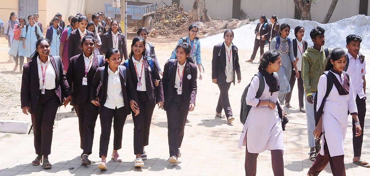 ತುಮಕೂರು | ಪಿಯು ಪರೀಕ್ಷೆ: ಬಾಲಕಿಯರೇ ಅಧಿಕ