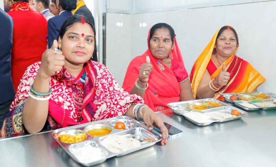 ದೆಹಲಿಯಲ್ಲಿ 25 ‘ಅಟಲ್‌ ಕ್ಯಾಂಟೀನ್‌’ ಆರಂಭ: ₹5ಕ್ಕೆ ಪೌಷ್ಟಿಕ ಆಹಾರ