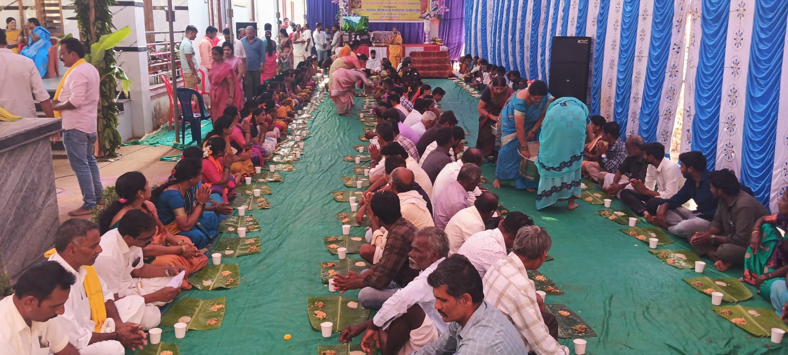 ಕೊಪ್ಪ ತಾಲ್ಲೂಕು ಬೊಮ್ಮಲಾಪುರದಲ್ಲಿ ಶಿಕ್ಷಕ ಗಜೇಂದ್ರ ಸಹೋದರರ ಮನೆಯಲ್ಲಿ ಸಹಪಂಕ್ತಿ ಭೋಜನ ನಡೆಯಿತು