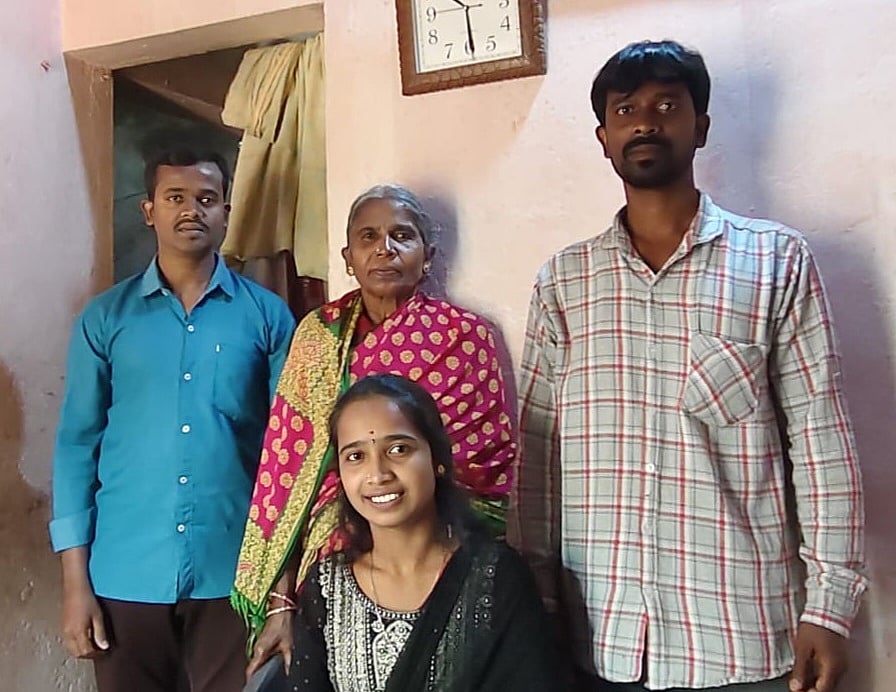 ಬಡ ಕುಟುಂಬದ ಪದ್ಮಾವತಿ ನ್ಯಾಯಾಧೀಶೆ