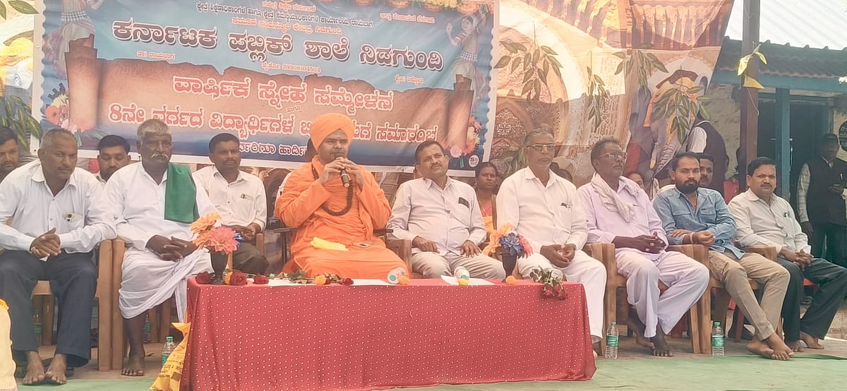 ಸರ್ಕಾರಿ ಶಾಲೆಗಳಿಂದ ಖಾಸಗಿ ಶಾಲೆಗಳಿಗೆ ಪೈಪೋಟಿ