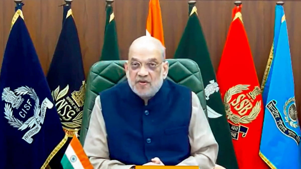 ಅಸ್ಸಾಂನಲ್ಲಿ ಭಾರತ–ಬಾಂಗ್ಲಾ ಗಡಿಯ ಭದ್ರತಾ ವ್ಯವಸ್ಥೆ ಪರಿಶೀಲಿಸಿದ ಅಮಿತ್ ಶಾ