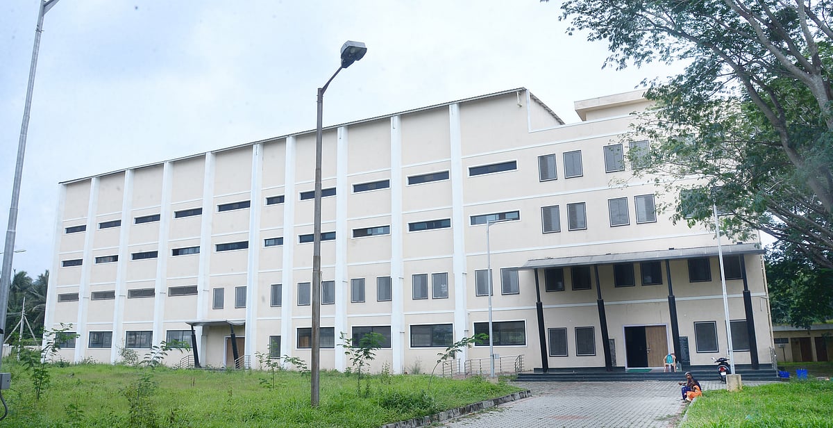 ತುಮಕೂರು: ಕ್ರೀಡಾ ಸಮುಚ್ಚಯ ಖಾಸಗೀಕರಣ!