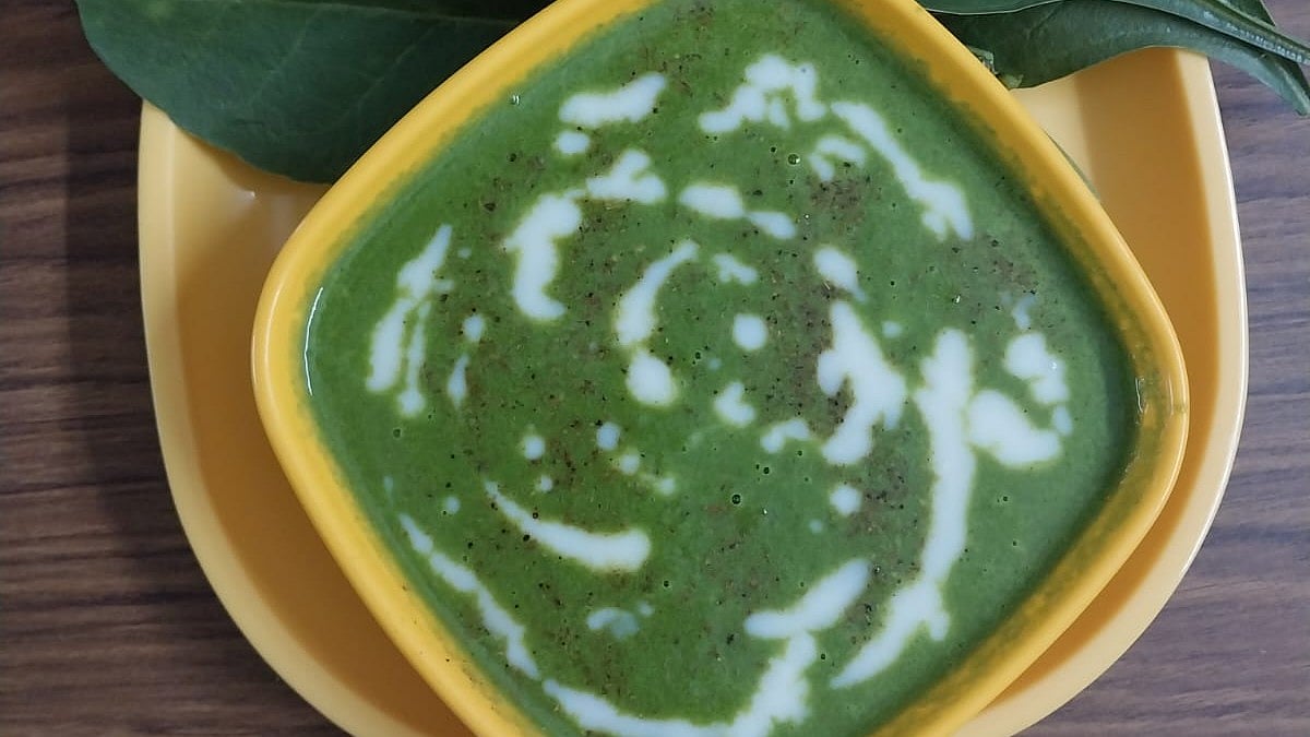 ಬೇಸಿಗೆಯಲ್ಲಿ ಆರೋಗ್ಯದ ಸ್ಥಿರತೆಗೆ ಸಹಕಾರಿ ಪಾಲಕ್ ಸೂಪ್; ಮಾಡುವ ವಿಧಾನ ಇಲ್ಲಿದೆ