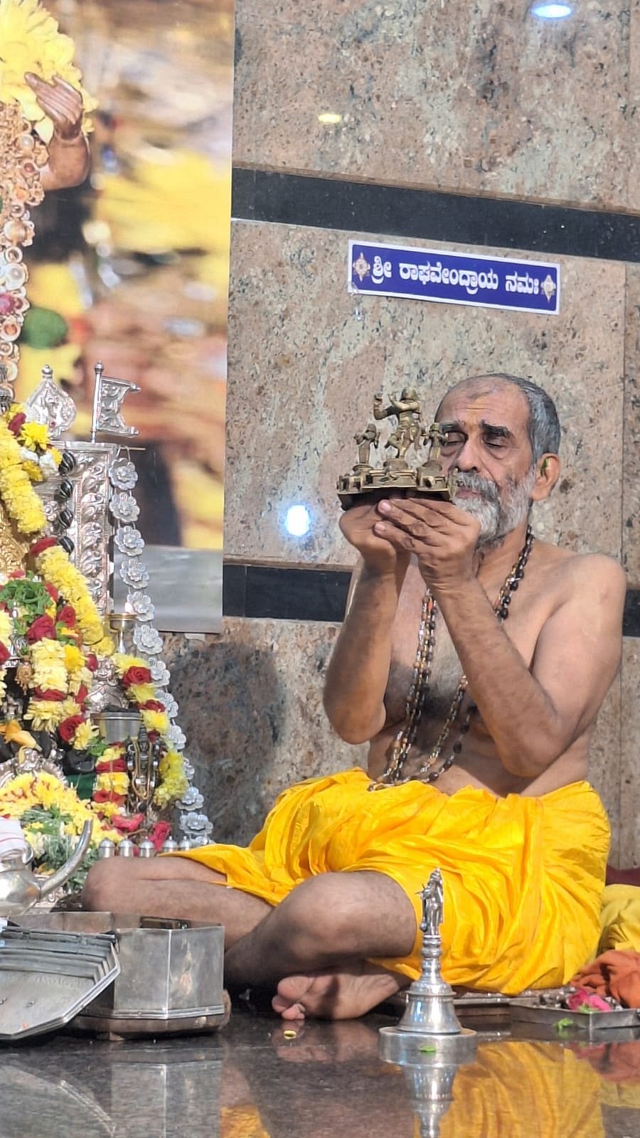 ದೊಡ್ಡಣ್ಣನ ಸುಂಕಕ್ಕೆ ಭಾರತ ಬಗ್ಗುವುದಿಲ್ಲ: ವಿಶ್ವಪ್ರಿಯತೀರ್ಥ ಸ್ವಾಮೀಜಿ