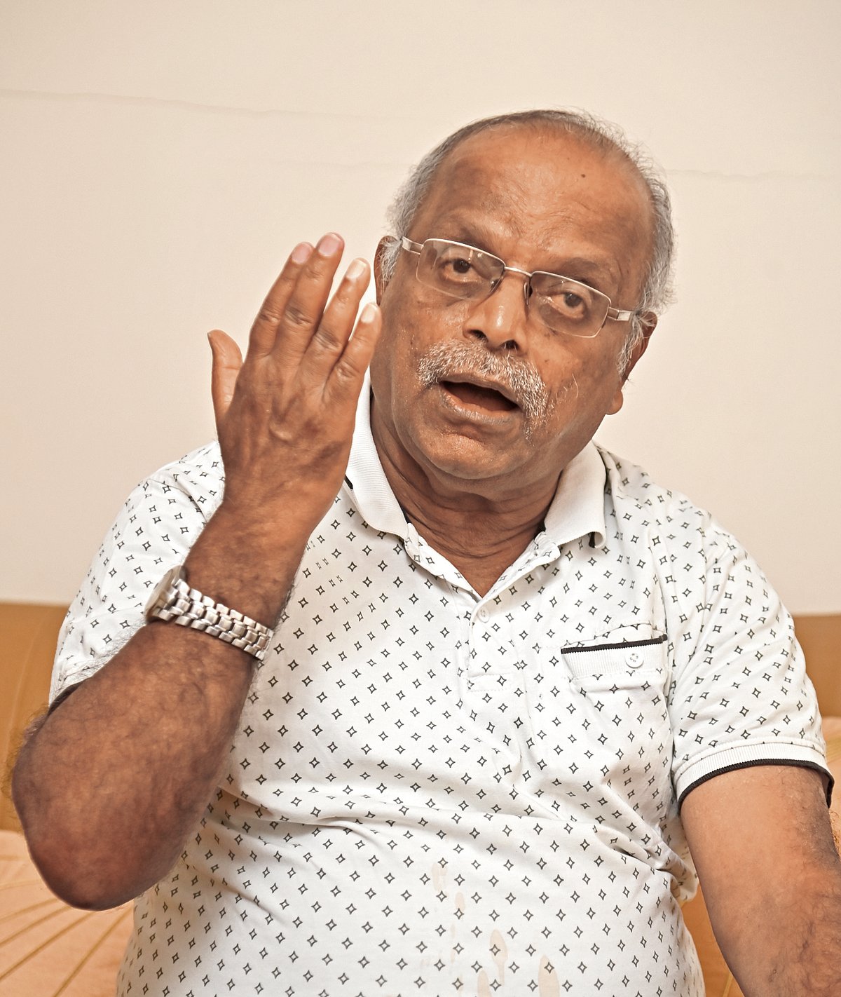 ಸಂದರ್ಶನ: ನಾನು ಸಂಗೀತದ ಪರಿಚಾರಕ; ಸಿ.ಆರ್. ಹಿಮಾಂಶು