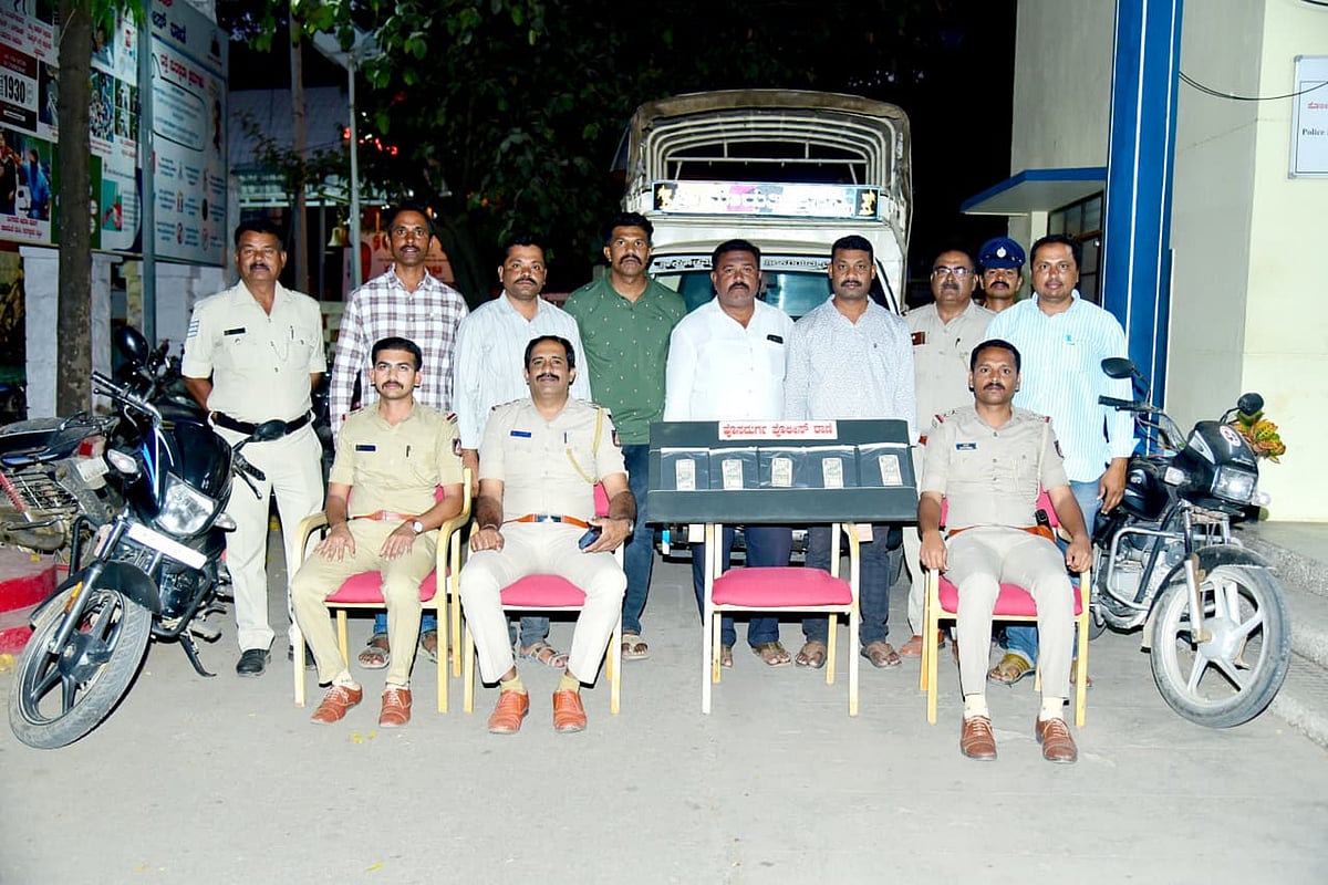 ಚಿತ್ರದುರ್ಗ: ಜಾನುವಾರು ಕಳ್ಳತನ; ಆರೋಪಿಗಳ ಬಂಧನ