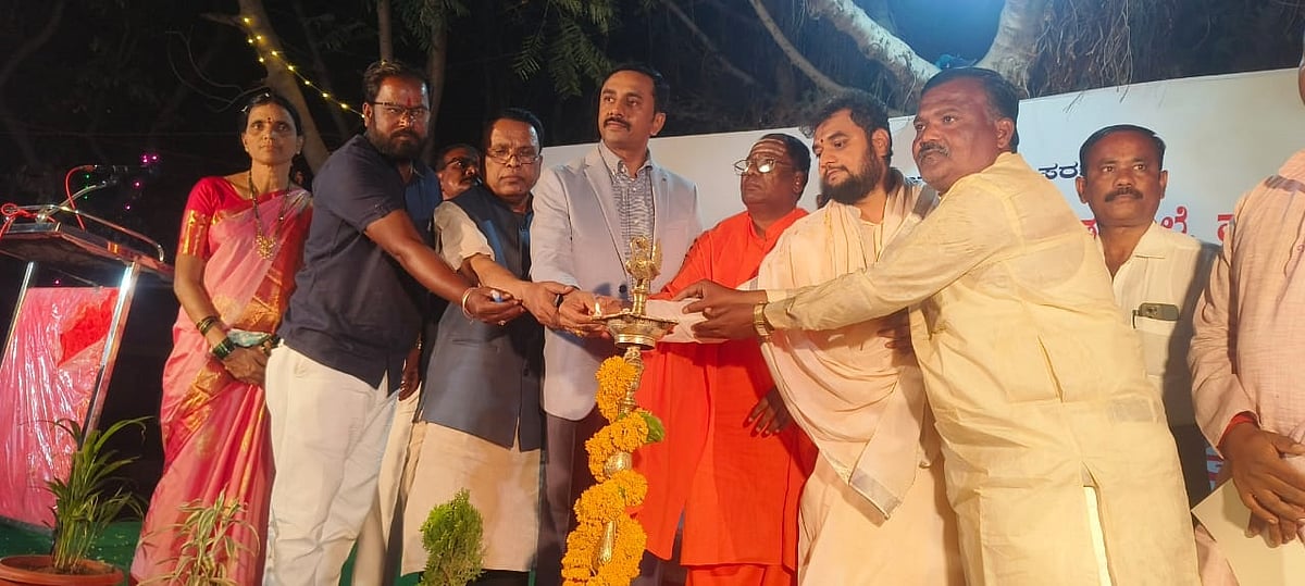 ವಾರ್ಷಿಕ ಸ್ನೇಹ ಸಮ್ಮೇಳನ: ‘ಪರೀಕ್ಷಾ ಶುಲ್ಕ ₹ 30 ಹೊಂದಿಸಲು ಪರದಾಡಿದ್ದೆ’