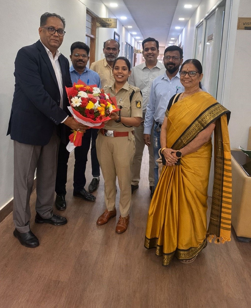 ಕೋಲಾರ ಎಸ್‌ಪಿ ಜೊತೆ ಕೆಐಎಡಿಬಿ ನೌಕರರ ಸುರಕ್ಷತೆ ಚರ್ಚೆ