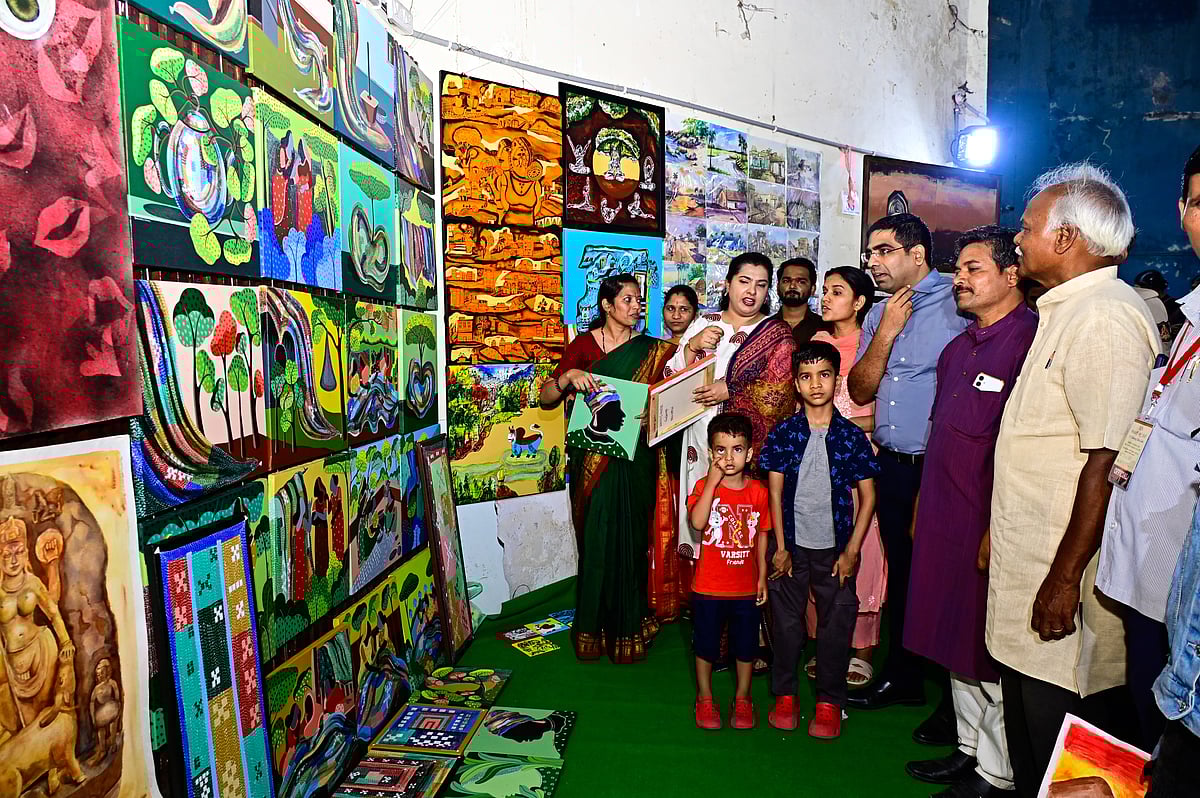 ಕಲಬುರಗಿ: ಬದುಕಿನ ಭಾವ, ಪ್ರಕೃತಿಯ ಬಿಂಬಗಳ ‘ಸಂತೆ’