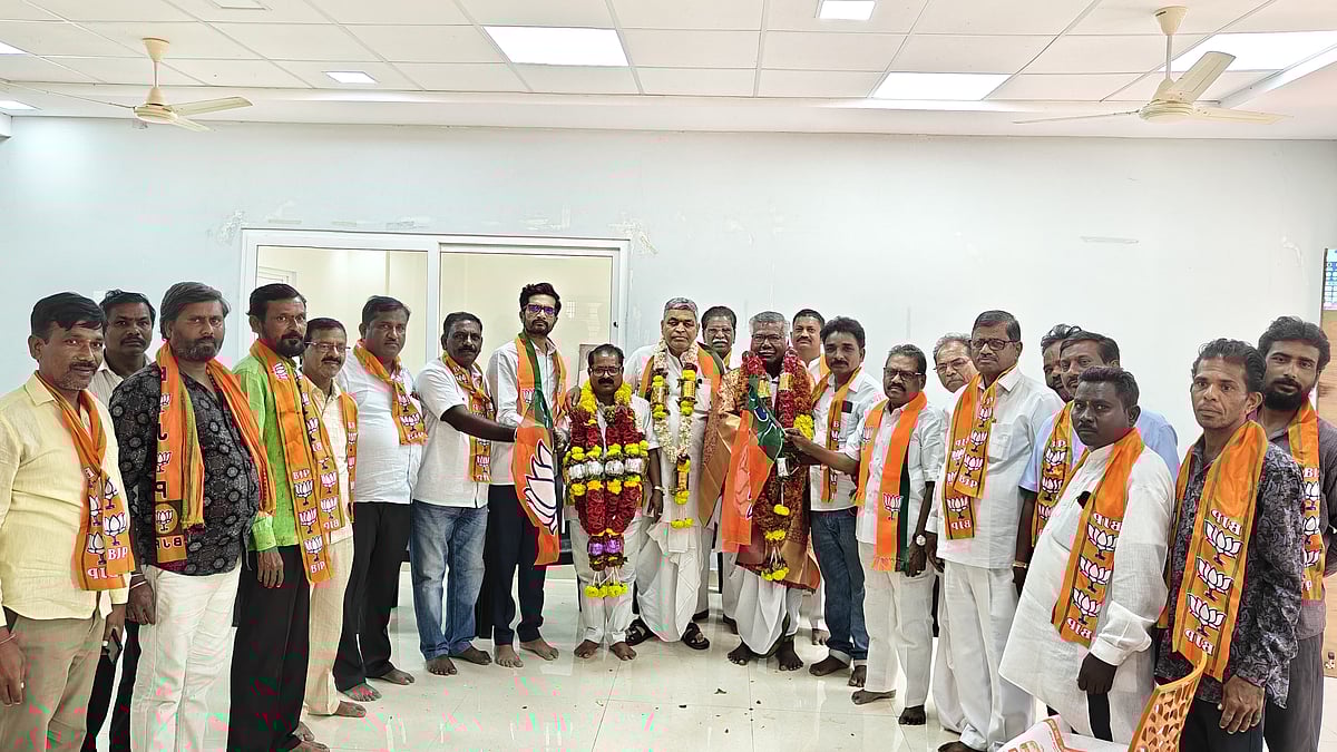 ಯಾದಗಿರಿ: ಕಾಂಗ್ರೆಸ್ ತೊರೆದು ಬಿಜೆಪಿ ಸೇರ್ಪಡೆ