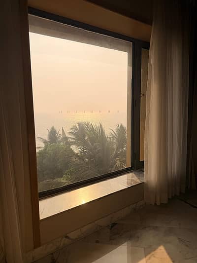 ರಾಧಿಕಾ ಪಂಡಿತ್‌ ಹಂಚಿಕೊಂಡಿರುವ ಫೋಟೊಗಳಿಗೆ ನೆಟ್ಟಿಗರು ಮೆಚ್ಚುಗೆ ವ್ಯಕ್ತಪಡಿಸಿದ್ದಾರೆ. ಜತೆಗೆ ಮಾರ್ಚ್‌ 7ರಂದು ರಾಧಿಕಾ ಹುಟ್ಟುಹಬ್ಬ ಇರುವುದರಿಂದ ಈಗಲೇ ಅಭಿಮಾನಿಗಳು ಶುಭಹಾರೈಸುತ್ತಿದ್ದಾರೆ.