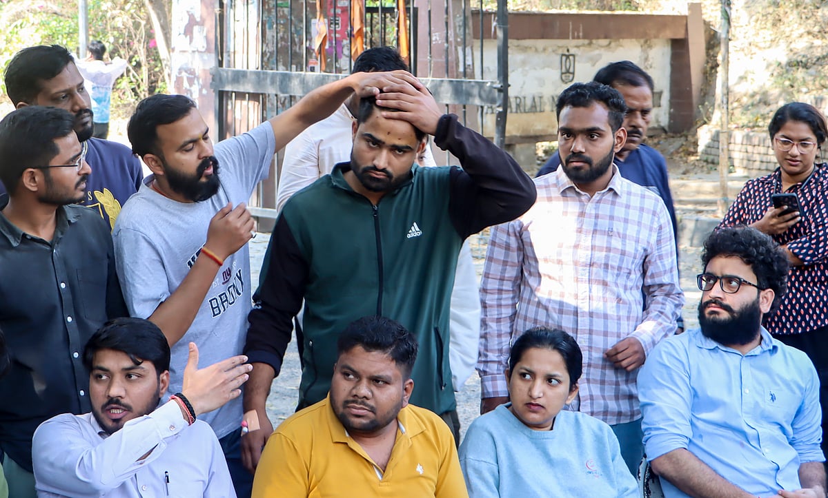 ಜೆಎನ್‌ಯು ಕ್ಯಾಂಪಸ್‌ನಲ್ಲಿ ಘರ್ಷಣೆ | ಅಶಿಸ್ತಿನ ವರ್ತನೆ ಹತ್ತಿಕ್ಕಲು ಕ್ರಮ:ವಿ.ವಿ