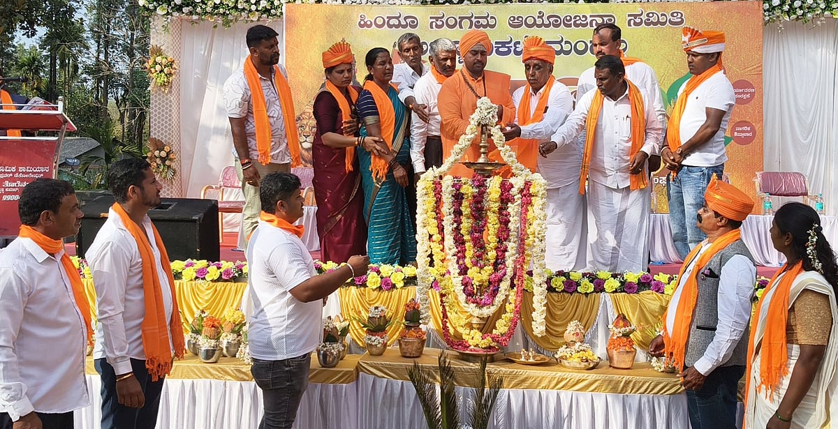 ಮಕ್ಕಳಿಗೆ ದೇಶ ಪ್ರೇಮ ಮೂಡಿಸಿ: ಕೇಶವಮೂರ್ತಿ 