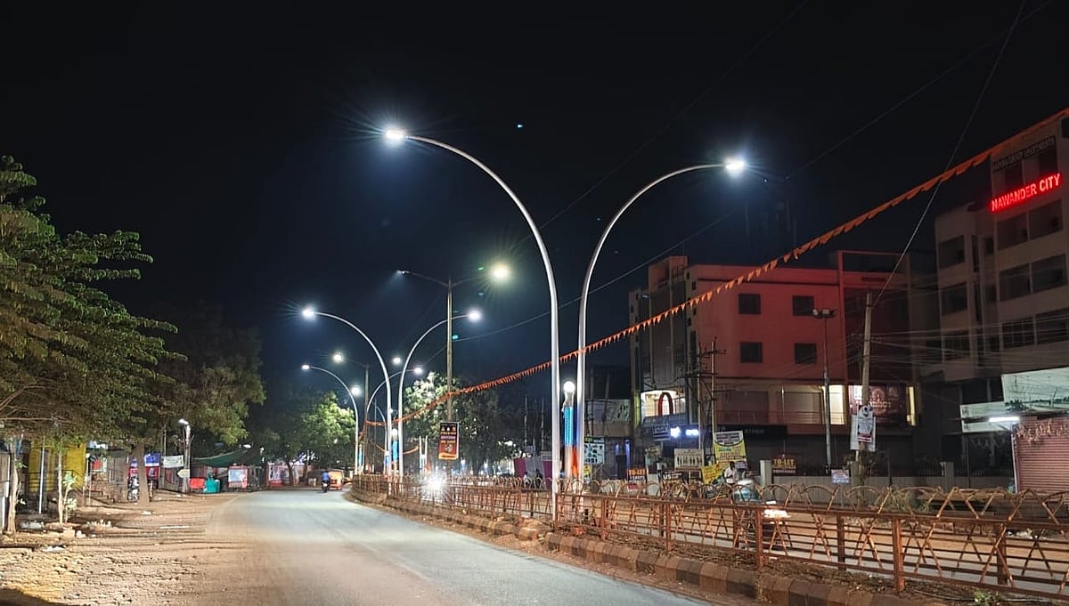 ಪ್ರಜಾವಾಣಿ ವರದಿ ಪರಿಣಾಮ ಬೆಳಗಿದ ವಿದ್ಯುತ್‌ ದೀಪಗಳು

