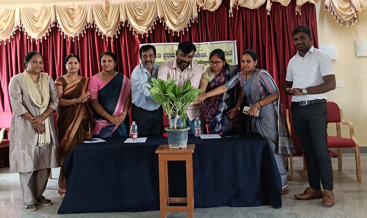 ಉದ್ಯೋಗ, ವ್ಯಕ್ತಿತ್ವ ಗಳಿಸುವುದು ಮುಖ್ಯ: ಎ.ಆರ್.ಮದನಕುಮಾರ 