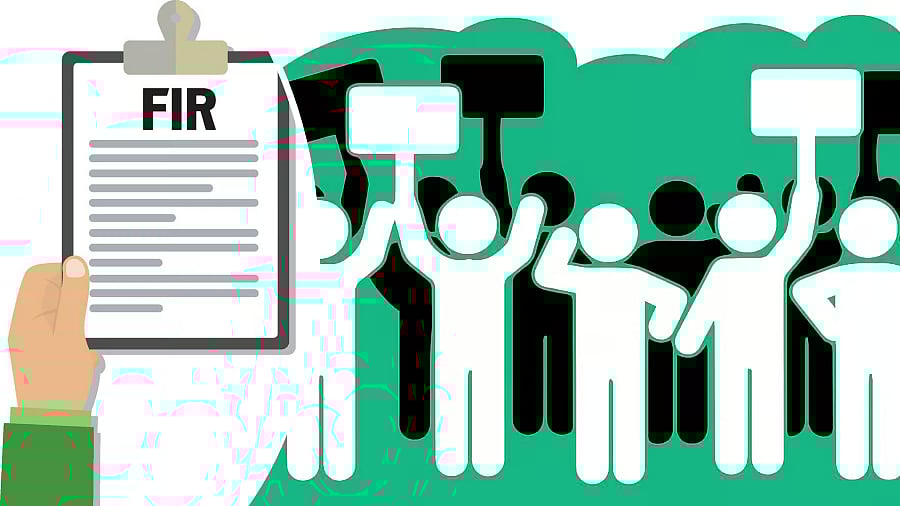 ಕಾಡಾನೆ ದಾಳಿಯಿಂದ ಮೃತಪಟ್ಟ ಮಹಿಳೆ ಶವ ಇಟ್ಟು ಪ್ರತಿಭಟನೆ: 29 ಜನರ ವಿರುದ್ಧ FIR