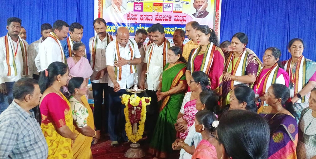 ಗ್ಯಾರಂಟಿ ಯೋಜನೆ ಜತೆಗೆ ಅಭಿವೃದ್ಧಿಗೂ ಆದ್ಯತೆ: ಶಾಸಕ ರಾಜೇಗೌಡ