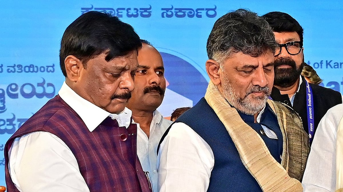 ಸಚಿವ ಮಹದೇವಪ್ಪಗೆ ಸಿ.ಎಂ ಬದಲಾವಣೆ ಮಾಹಿತಿ ಸಿಕ್ಕಿರಬಹುದು; ಡಿ.ಕೆ.ಶಿವಕುಮಾರ್