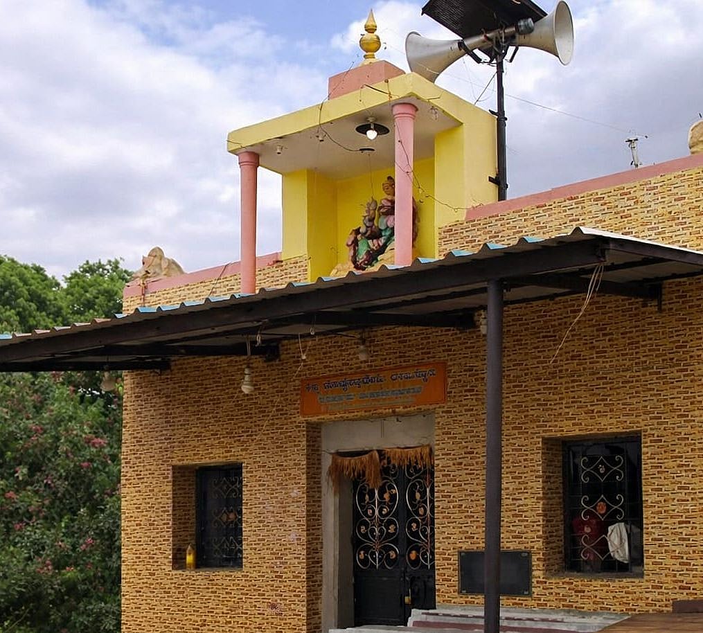 ತೂಬಗೆರೆ ಗ್ರಾಮದ ದೊಡ್ಡಮ್ಮ ದೇವಾಲಯದಲ್ಲಿ ಹುಂಡಿ, ಆಭರಣ ಕಳವು