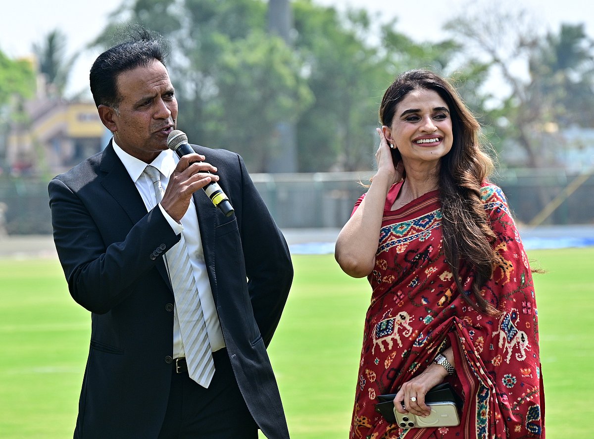 ರಾಜನಗರದ ಕೆಎಸ್‌ಸಿಎ ಕ್ರೀಡಾಂಗಣದ ಪೆವಿಲಿಯನ್‌ಗೆ  ಸುನಿಲ್ ಜೋಶಿ ಹೆಸರು ನಾಮಕರಣ 