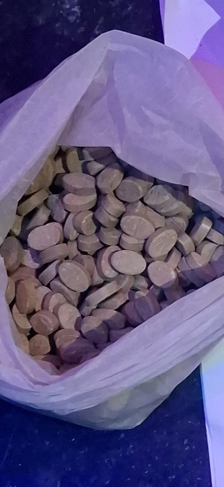 ವಶಪಡಿಸಿಕೊಂಡಿರುವ ಎಂಡಿಎಂಎ ಮಾತ್ರೆಗಳು