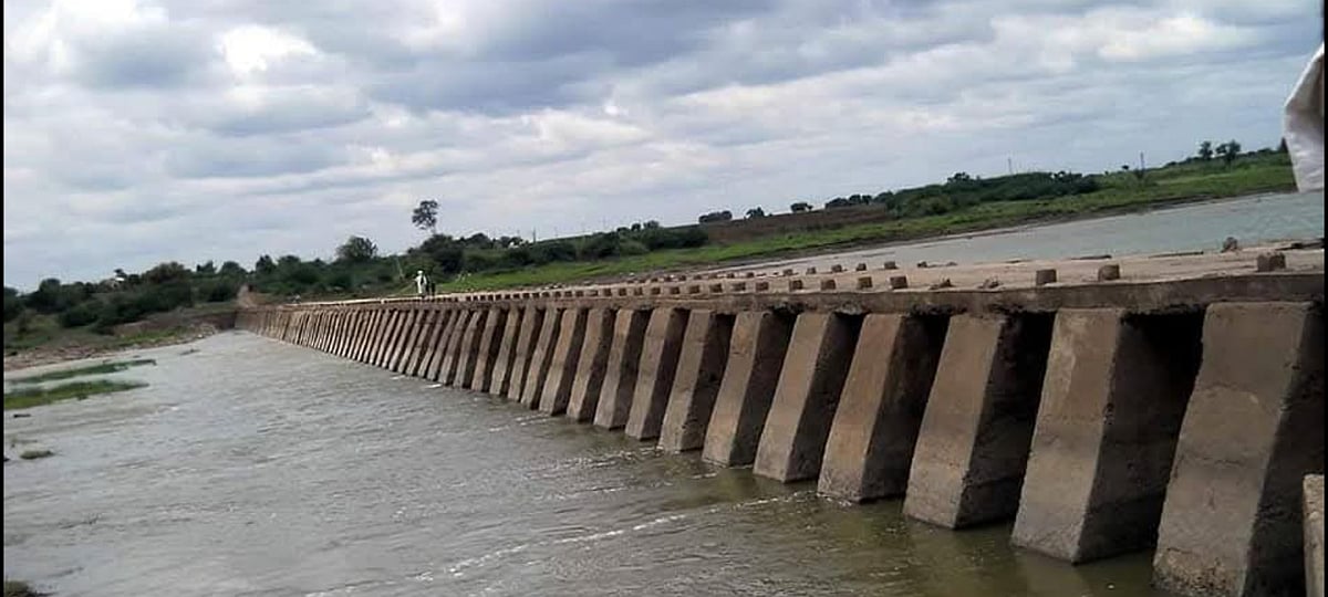 ಕರ್ನಾಟಕ–ಮಹಾರಾಷ್ಟ್ರ ಸಂಪರ್ಕ ಕಡಿತ | ಭರವಸೆಯಾಗಿಯೇ ಉಳಿದ ಕಡಣಿ ಬ್ಯಾರೇಜ್‌ 