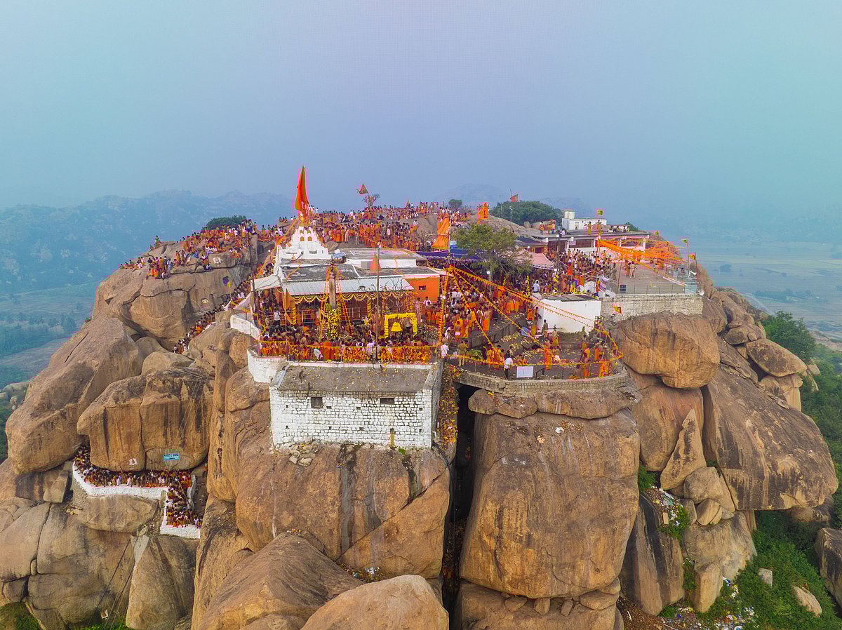 ಅಂಜನಾದ್ರಿ ಅಭಿವೃದ್ಧಿಗೆ ಬೇಕು ಒತ್ತು 