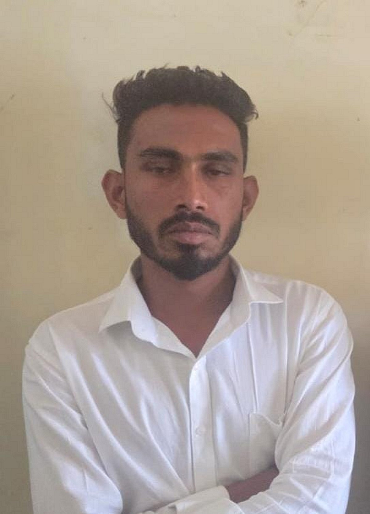 ಕಲಬುರಗಿ | ಮಾರಕಾಸ್ತ್ರ ಝಳಪಿಸಿ ನೃತ್ಯ: ಮೂವರ ಬಂಧನ