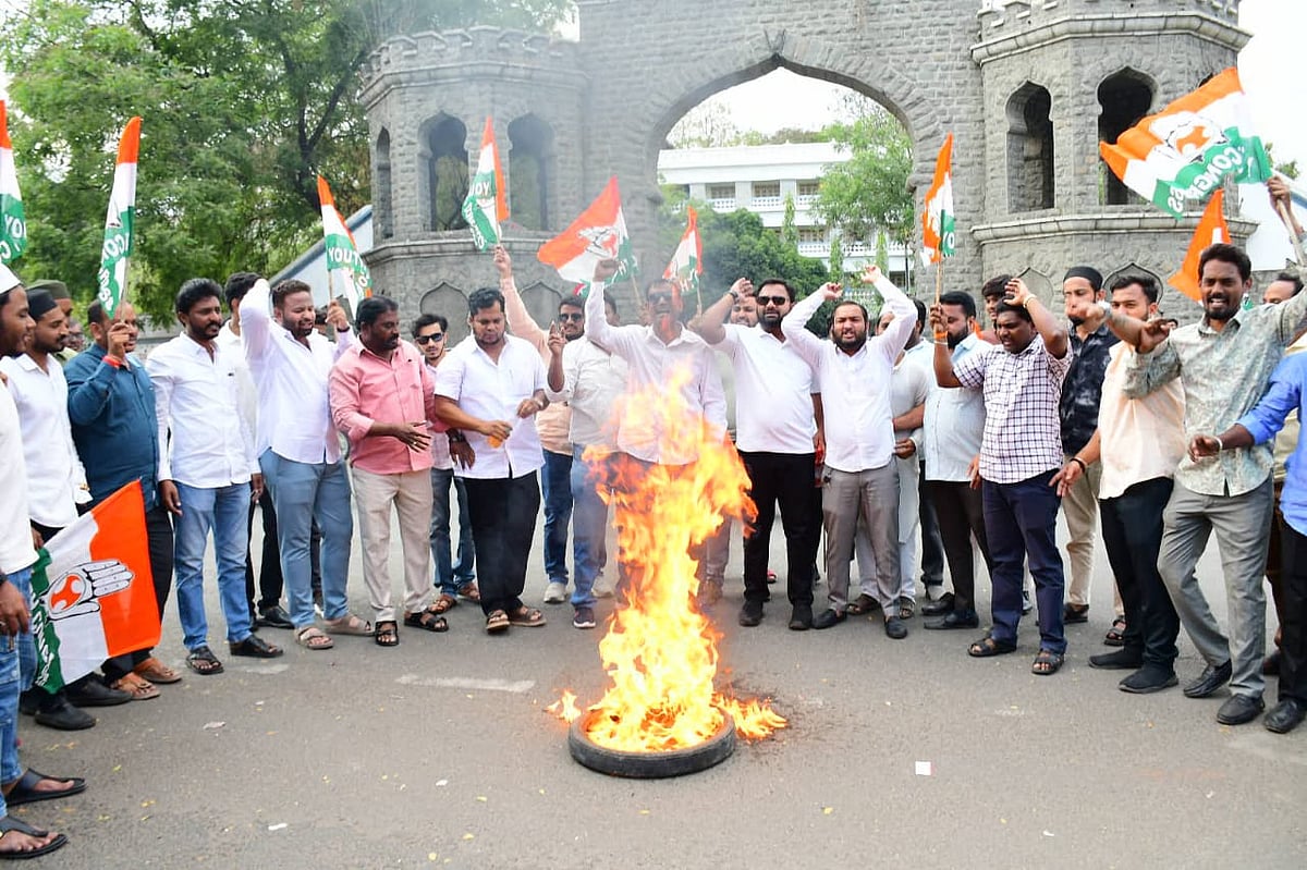ಕಲಬುರಗಿ: ಉದಯ್‌ ಭಾನು ಚಿಬ್‌ ಬಂಧನ ಖಂಡಿಸಿ ಯುವ ಕಾಂಗ್ರೆಸ್ ಪ್ರತಿಭಟನೆ