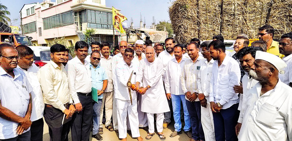 ಅಭಿವೃದ್ಧಿ ಕಾಮಗಾರಿಗೆ ಸಹಕರಿಸಿ: ಶಾಸಕ ರಾಜು ಕಾಗೆ