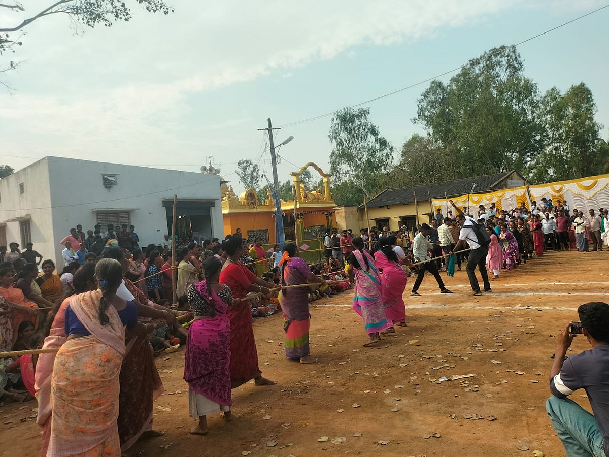 ಗುಳಘಟ್ಟ ಗ್ರಾಮದಲ್ಲಿ ಮಾರಮ್ಮನ ಹಬ್ಬ