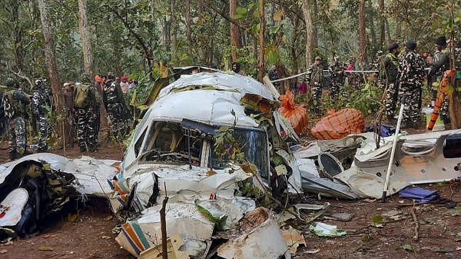 ಜಾರ್ಖಂಡ್‌ನಲ್ಲಿ ಪತನಗೊಂಡ ಏರ್‌ ಆಂಬುಲೆನ್ಸ್‌ನಲ್ಲಿ ಕಪ್ಪು ಪೆಟ್ಟಿಗೆಯೇ ಇರಲಿಲ್ಲ!