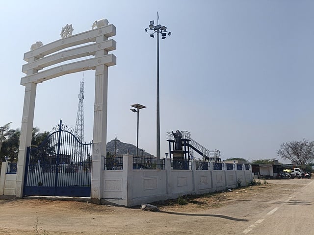 ಯಾದಗಿರಿ: ಸುಮಾರು ಎಂಟು ತಿಂಗಳಿನಿಂದ ಮುಸುಕಿನಲ್ಲಿ ಮರೆಯಾಗಿರುವ ಏಷ್ಯಾದ ಬೆಳಕು