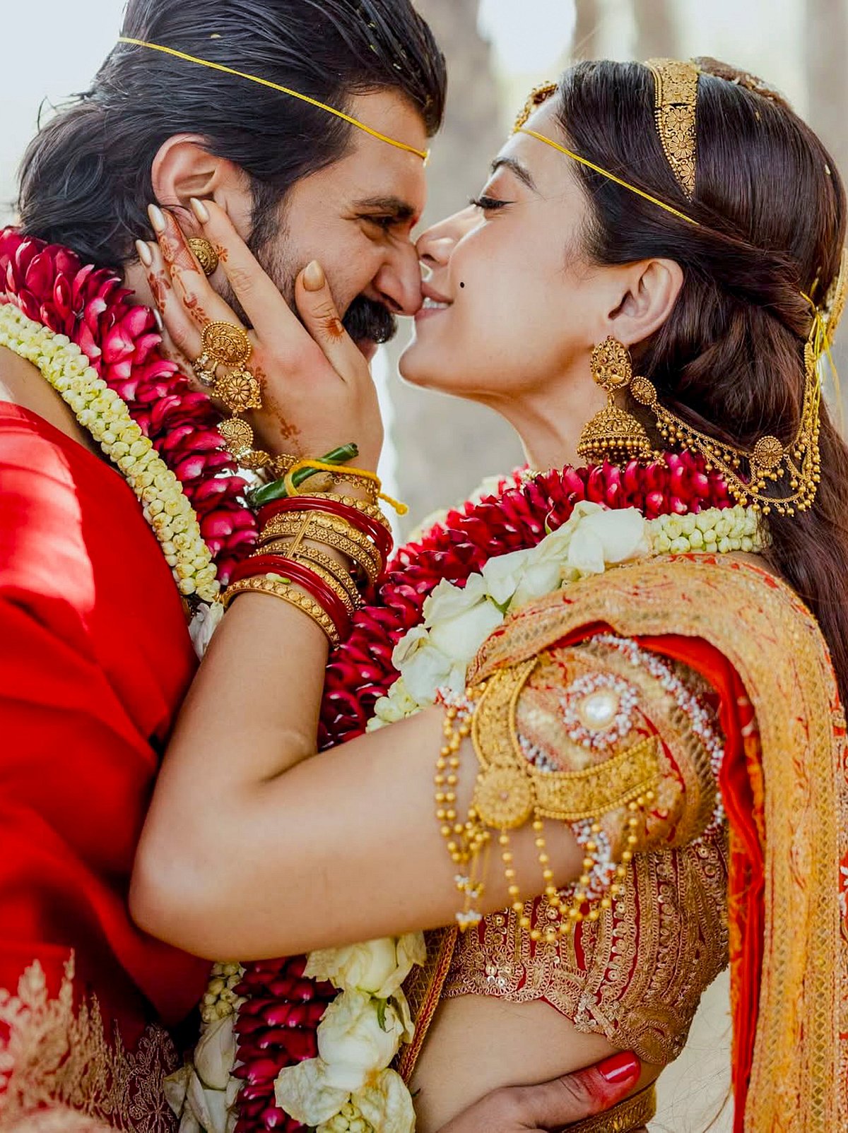 ದಾಂಪತ್ಯ ಜೀವನಕ್ಕೆ ಕಾಲಿಟ್ಟ ರಶ್ಮಿಕಾ ಮಂದಣ್ಣ–ವಿಜಯ್ ದೇವರಕೊಂಡ