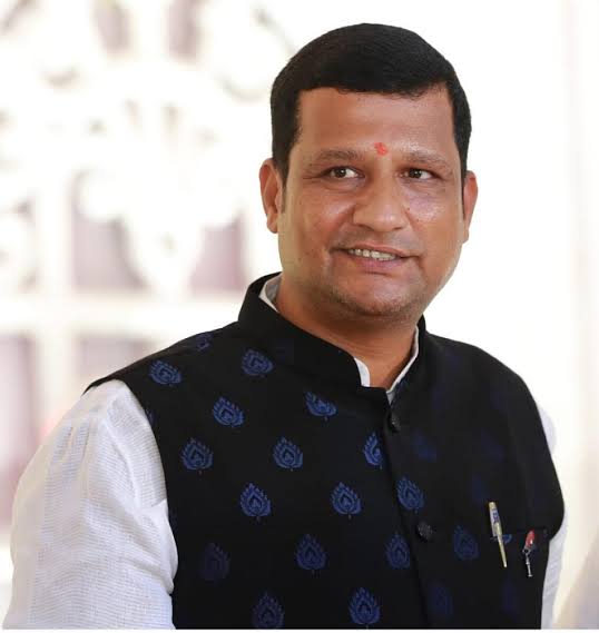 ಶಾಸಕ ಡಾ.ಸಿದ್ದಲಿಂಗಪ್ಪ ಪಾಟೀಲ